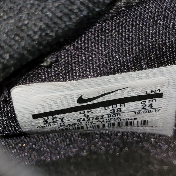 Nike LeBron XV 15 BHM Black History Month Basketball Shoes. Sz 5Y - Picture 8 of 8